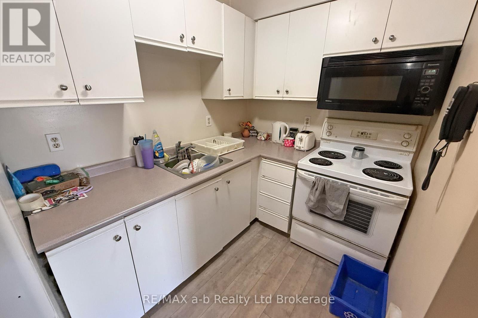 47 - 60 Hiawatha Road, Woodstock, Ontario  N4T 1P3 - Photo 6 - X12486804