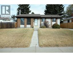 143 Barrett Drive Bower, Red Deer, Ca