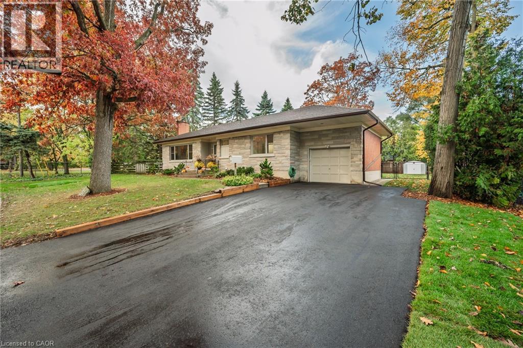 32 Park Road S, Brantford, Ontario  N3S 6S8 - Photo 2 - 40781676