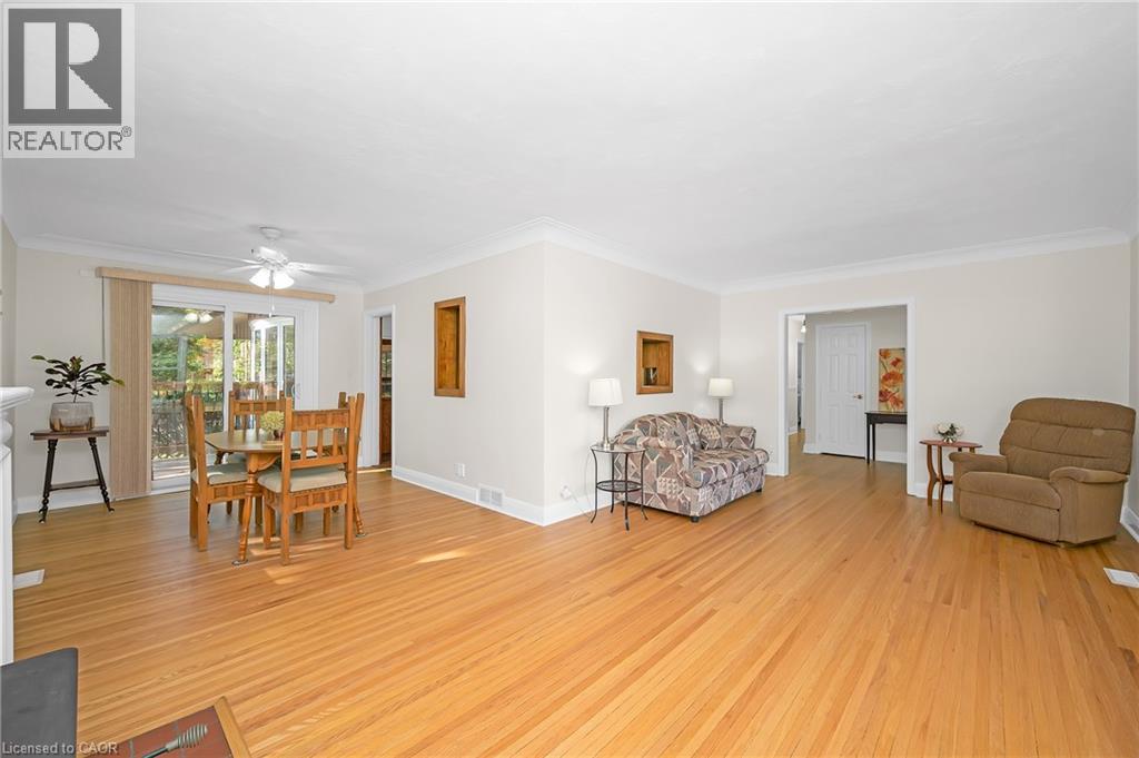 32 Park Road S, Brantford, Ontario  N3S 6S8 - Photo 9 - 40781676