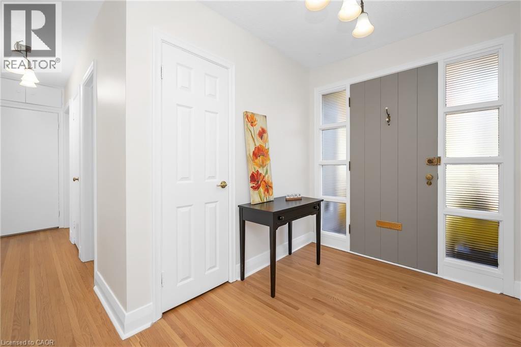 32 Park Road S, Brantford, Ontario  N3S 6S8 - Photo 6 - 40781676