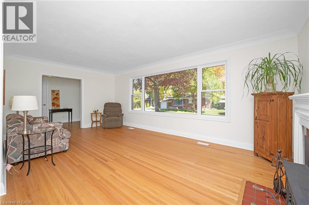 32 Park Road S, Brantford, Ontario  N3S 6S8 - Photo 8 - 40781676