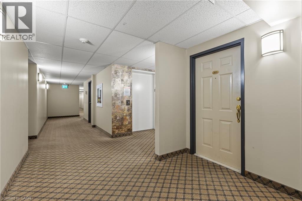 990 Golf Links Road Unit# 301, Ancaster, Ontario  L9K 1J8 - Photo 4 - 40783945