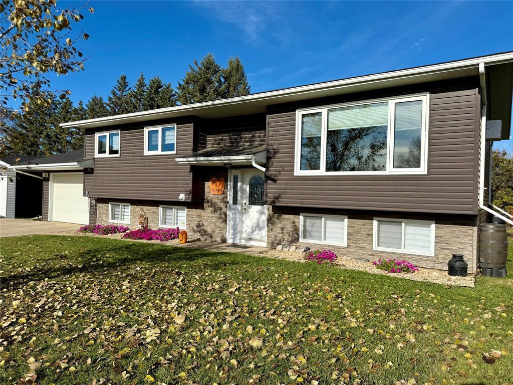 8 Parkway Drive, Swan River, Manitoba  R0L 1Z0 - Photo 1 - 202527513