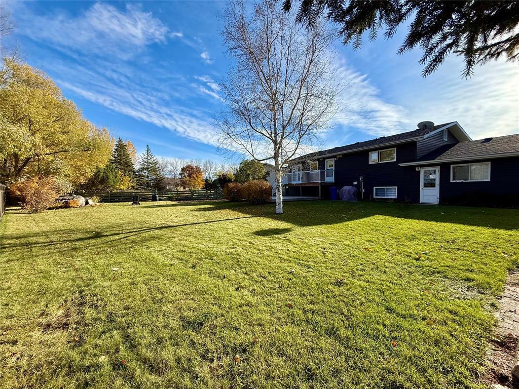 8 Parkway Drive, Swan River, Manitoba  R0L 1Z0 - Photo 3 - 202527513