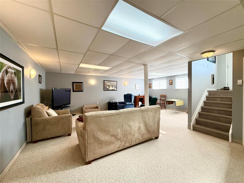 8 Parkway Drive, Swan River, Manitoba  R0L 1Z0 - Photo 34 - 202527513