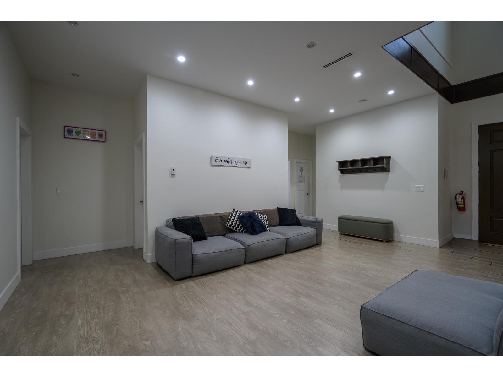 10873 132 Street, Surrey, British Columbia V3T 3W6 - Photo 13 - R3061692