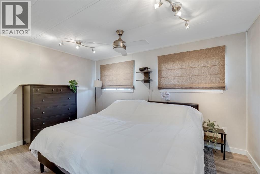 265 Big Hill Circle Se, Airdrie, Alberta  T4A 1P9 - Photo 17 - A2260511