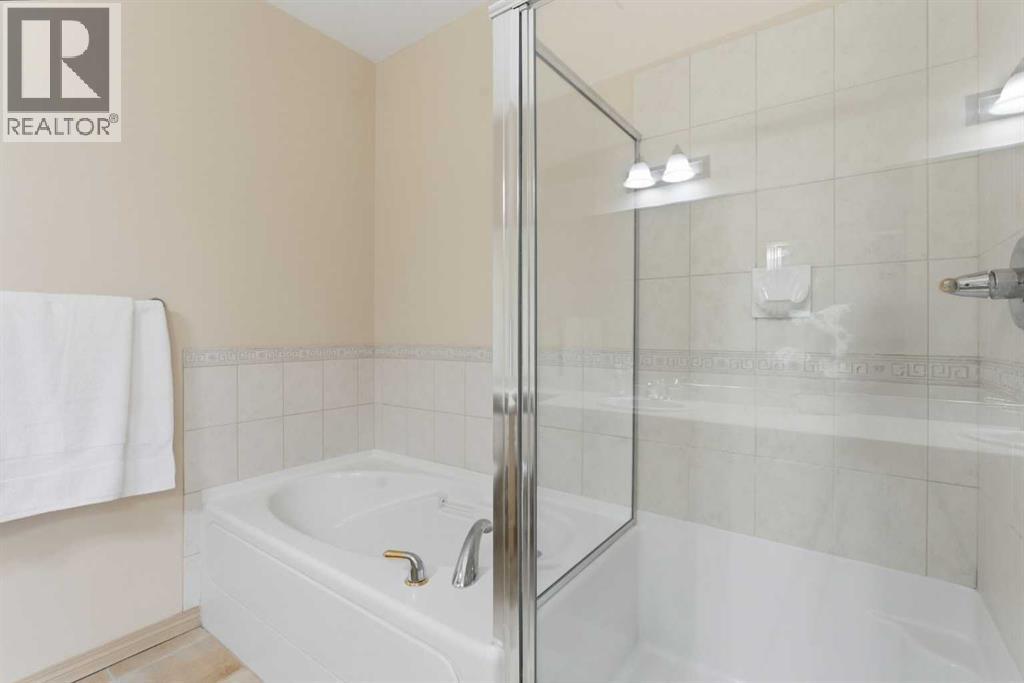 3107, 3107 Lake Fraser Court Se, Calgary, Alberta  T2J 7H4 - Photo 18 - A2265385