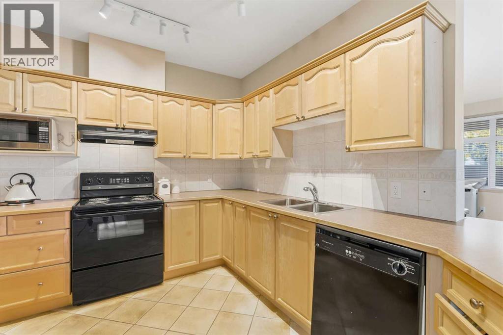 3107, 3107 Lake Fraser Court Se, Calgary, Alberta  T2J 7H4 - Photo 3 - A2265385