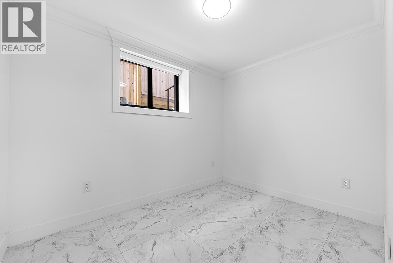 4527 Clinton Street, Burnaby, British Columbia  V5J 2K6 - Photo 31 - R3062688