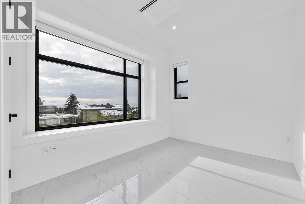 4527 Clinton Street, Burnaby, British Columbia  V5J 2K6 - Photo 15 - R3062688