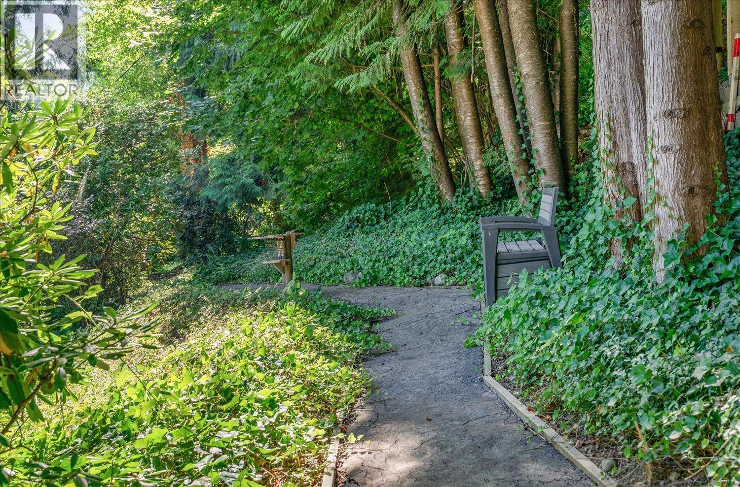 9455 Byrnes Road, Maple Ridge, British Columbia  V2W 1M4 - Photo 32 - R3062245