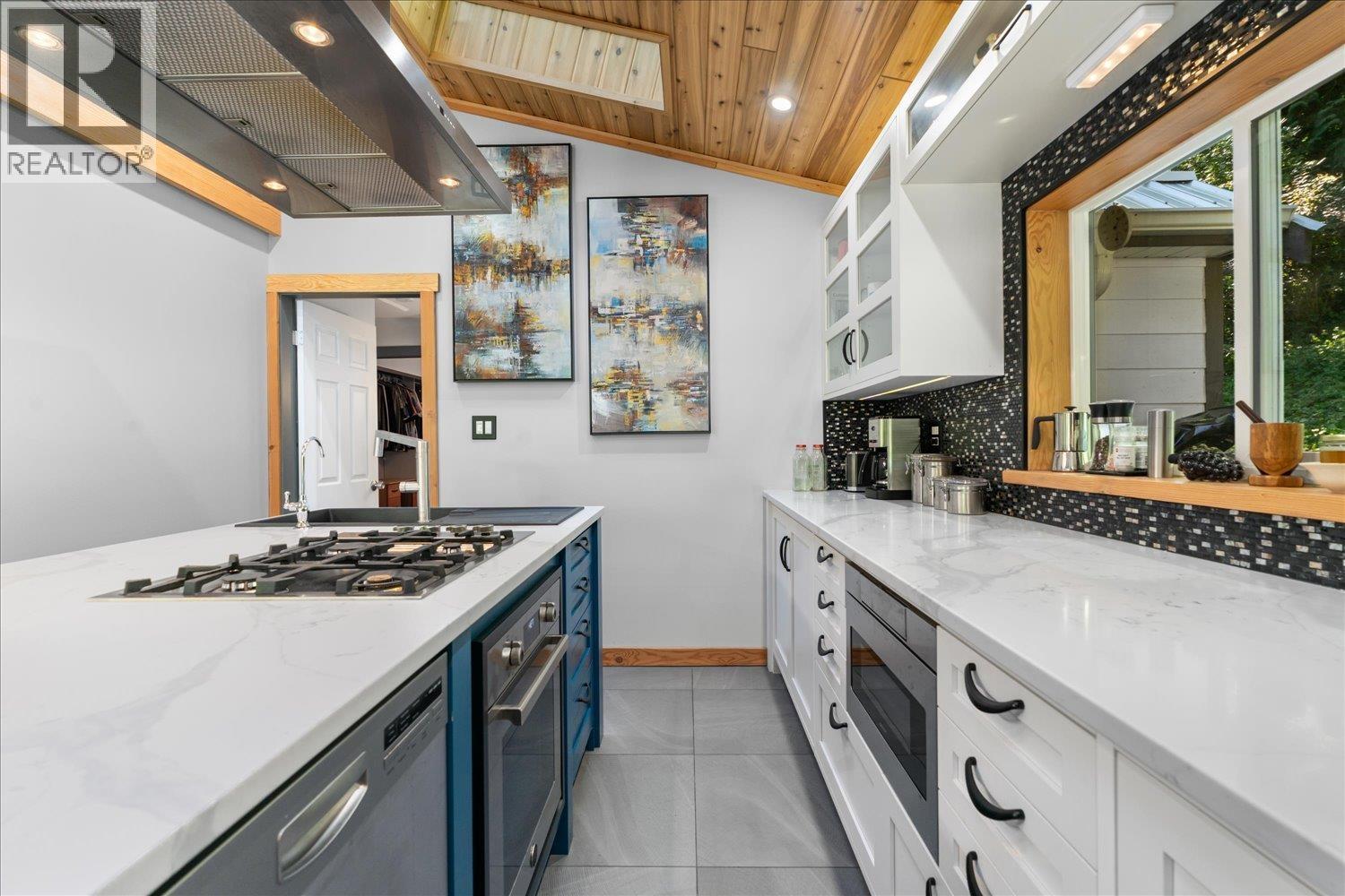 9455 Byrnes Road, Maple Ridge, British Columbia  V2W 1M4 - Photo 14 - R3062245