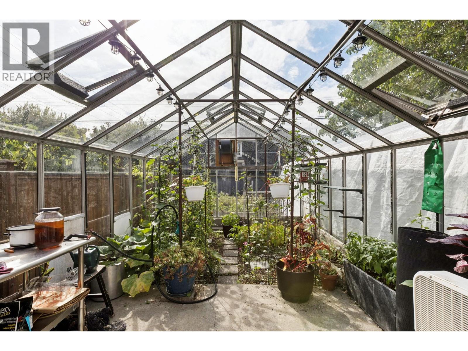 1617 W Grand Boulevard, North Vancouver, British Columbia  V7L 3Y2 - Photo 32 - R2991440