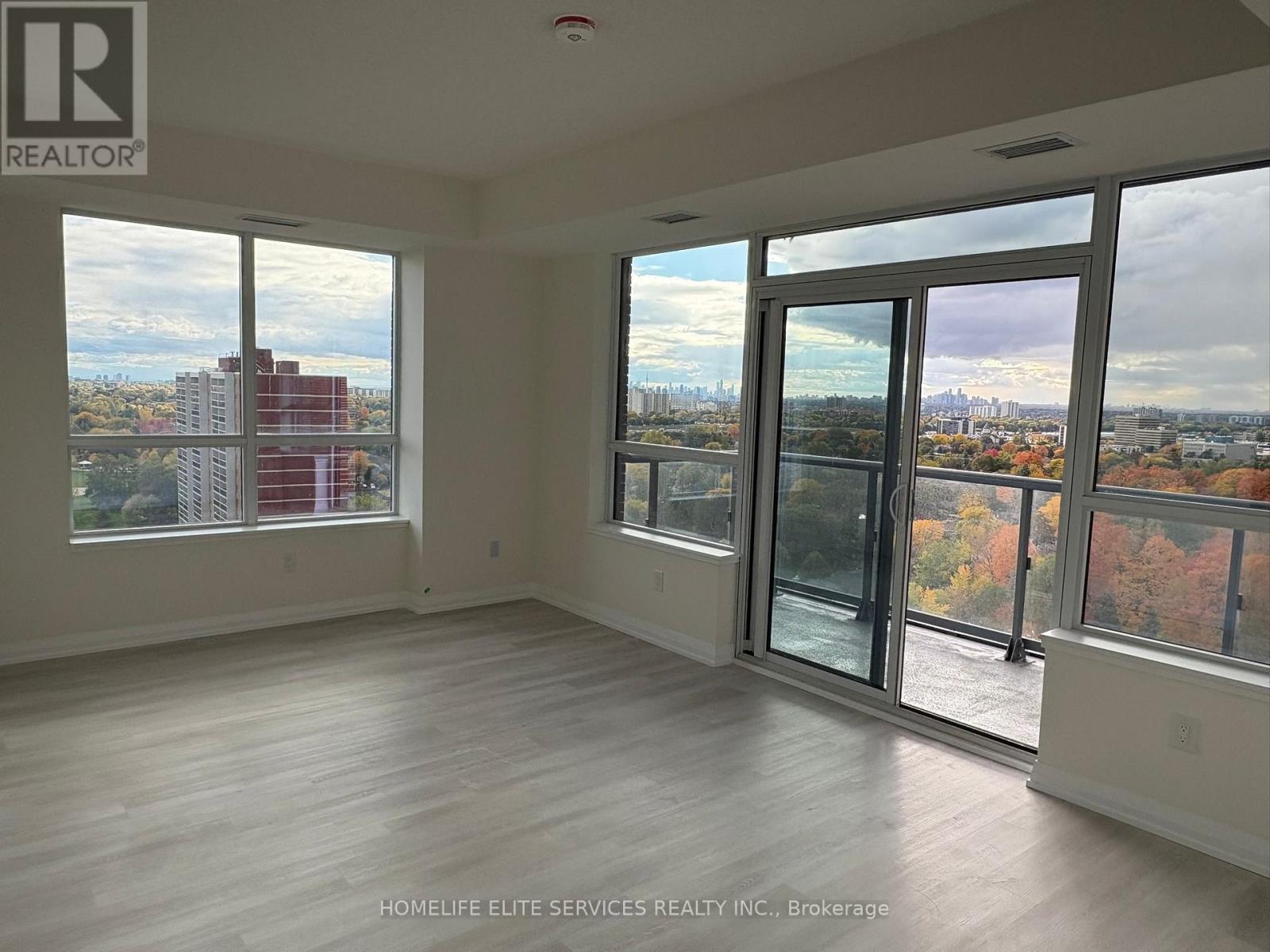 1709 - 3260 Sheppard Avenue E, Toronto, Ontario  M1T 3K3 - Photo 4 - E12486808