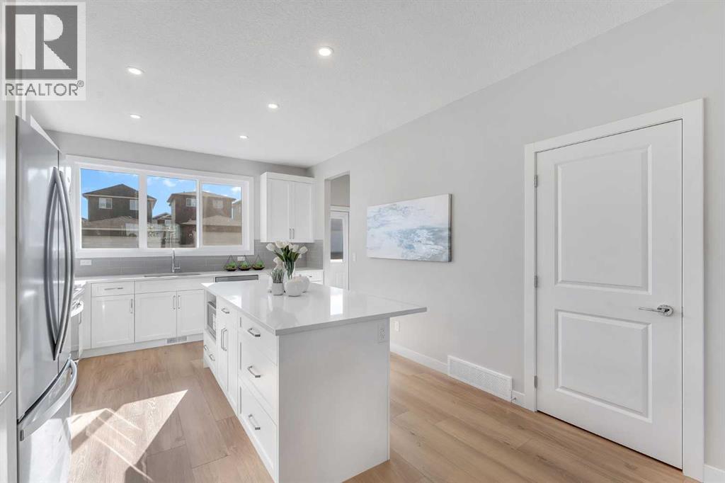 1205, Iron Ridge Avenue, Crossfield, Alberta  T0M 0S0 - Photo 6 - A2264031