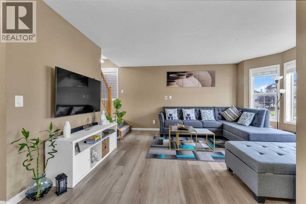 19 Taralake Rise Ne, Calgary, Alberta  T3J 0A4 - Photo 6 - A2262592