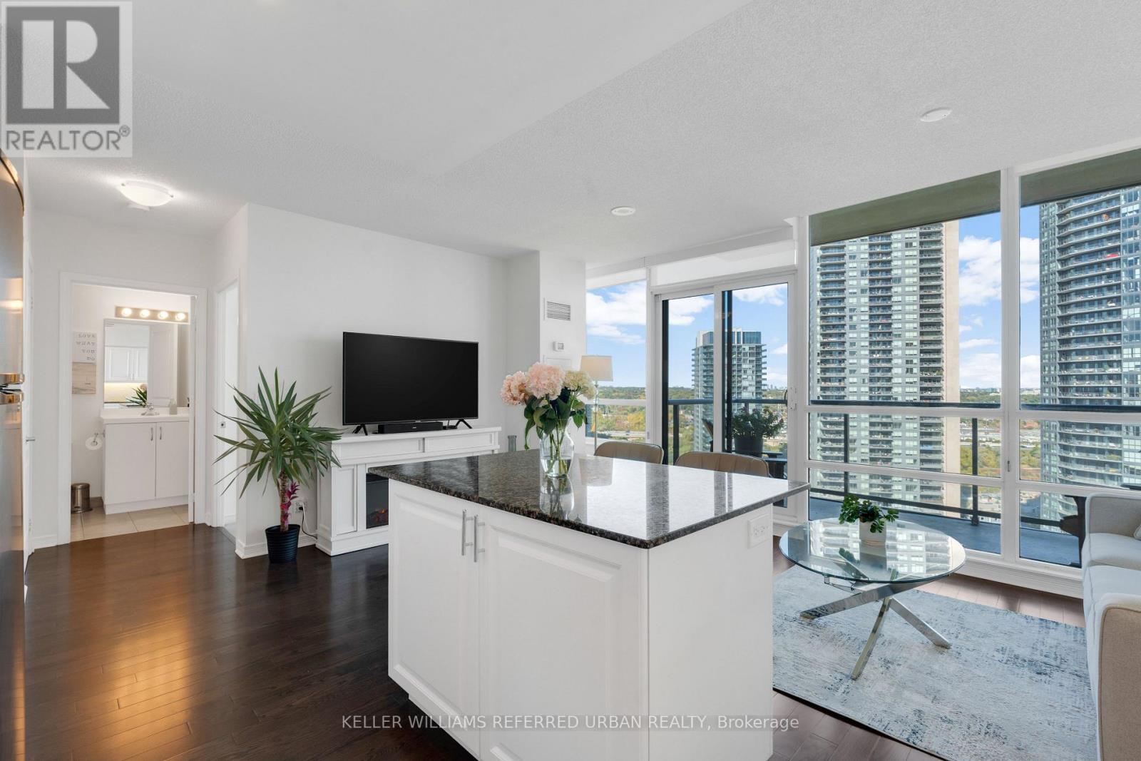 2305 - 15 Legion Road, Toronto, Ontario  N8V 0A5 - Photo 12 - W12449461