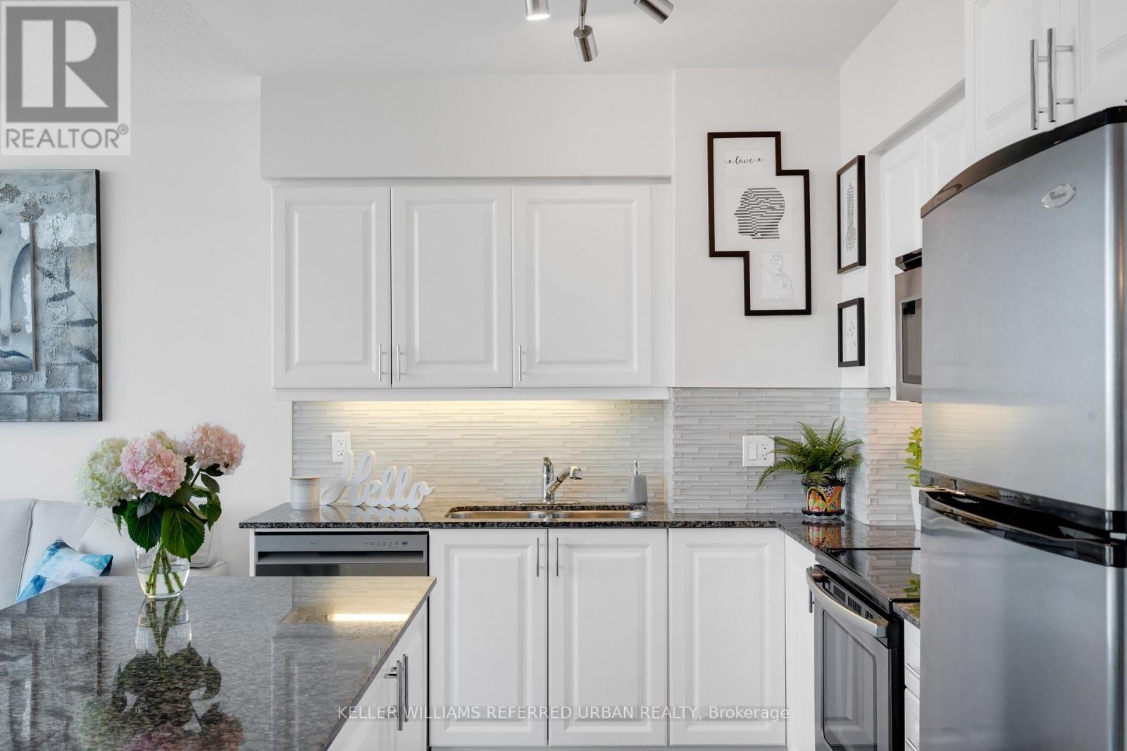 2305 - 15 Legion Road, Toronto, Ontario  N8V 0A5 - Photo 16 - W12449461