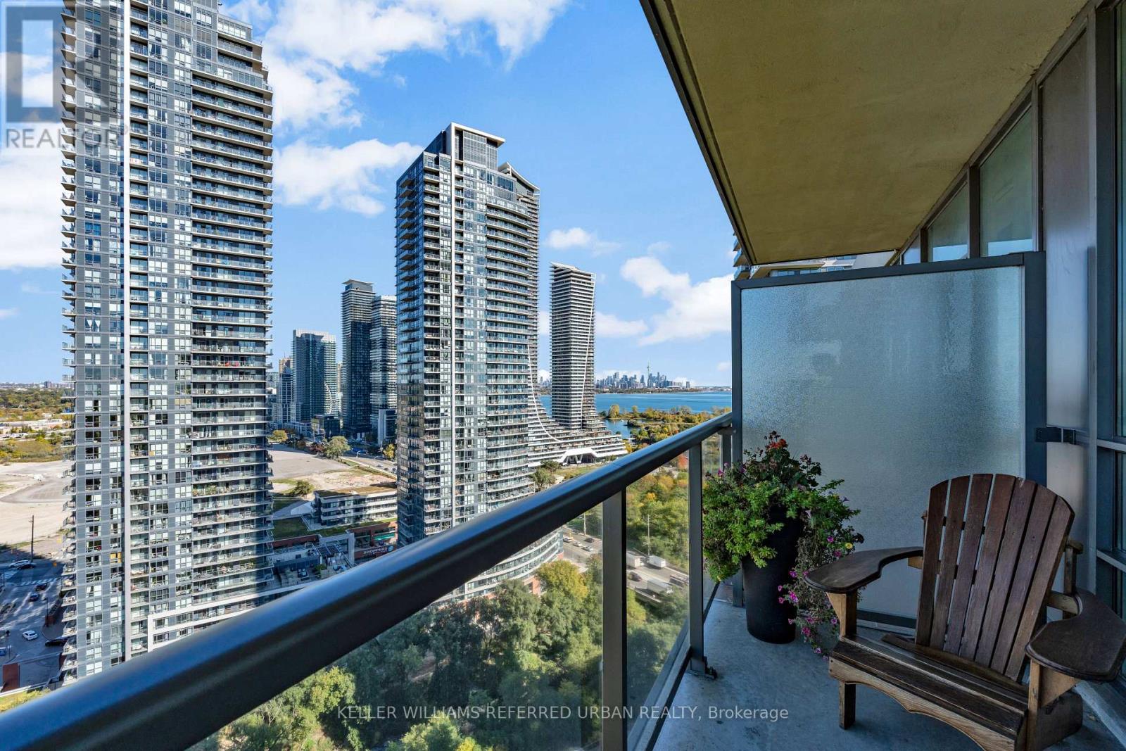 2305 - 15 Legion Road, Toronto, Ontario  N8V 0A5 - Photo 2 - W12449461