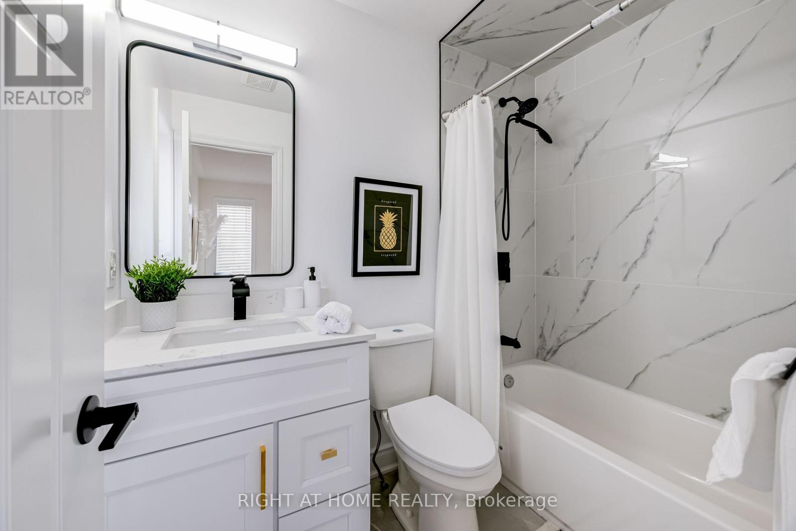 279 Eaton Street, Halton Hills, Ontario  L7G 6N8 - Photo 25 - W12486799