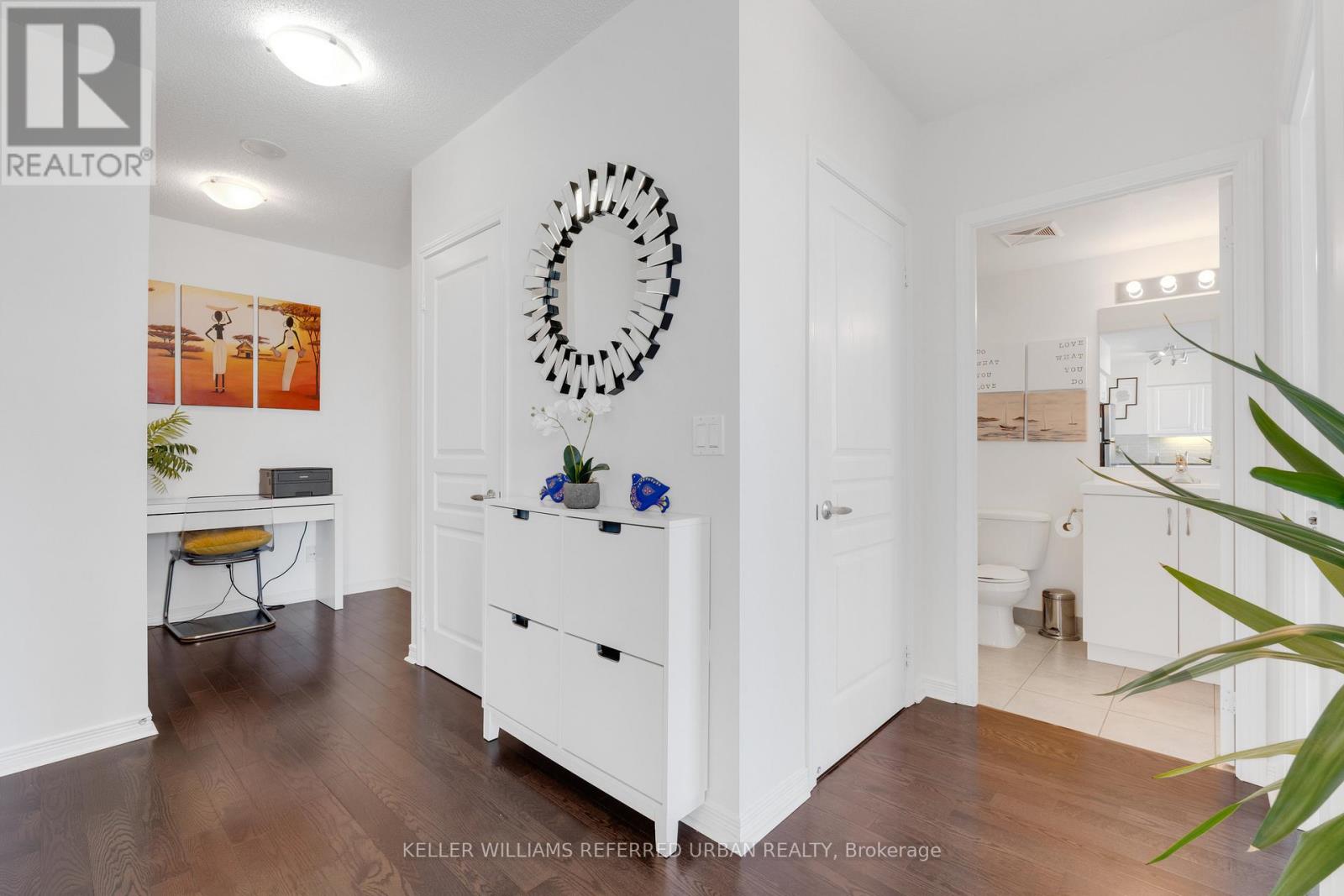 2305 - 15 Legion Road, Toronto, Ontario  N8V 0A5 - Photo 8 - W12449461