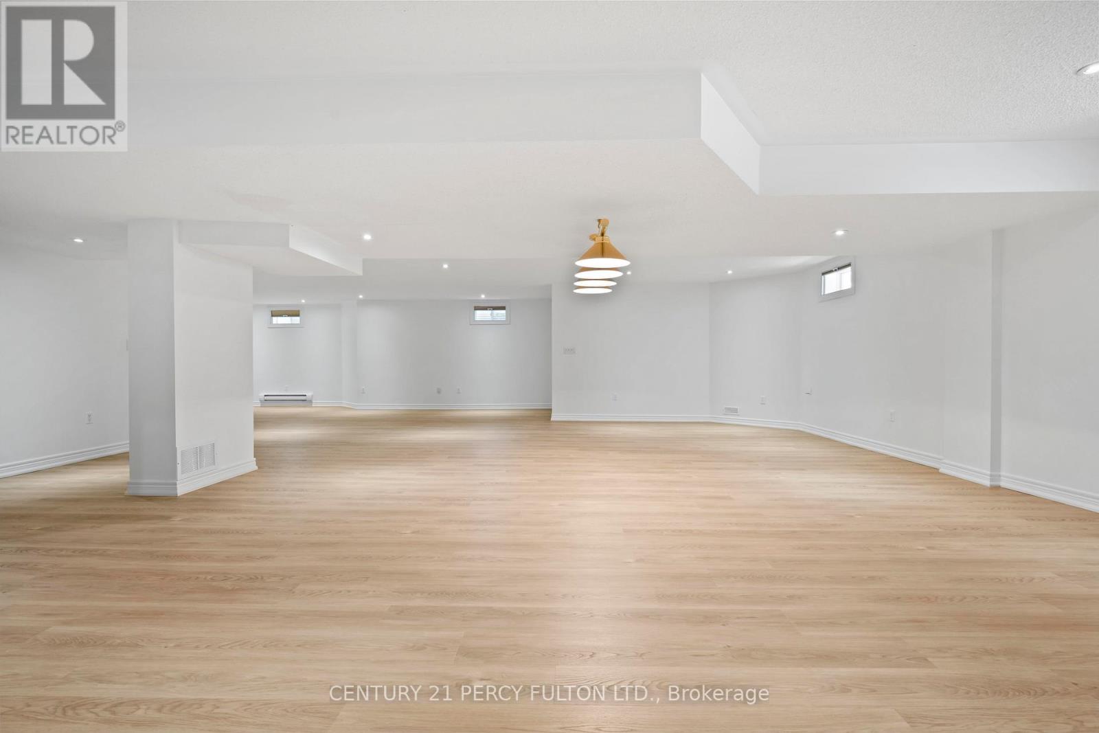 35 Donwoods Court, Brampton, Ontario  L6P 1T6 - Photo 22 - W12486803