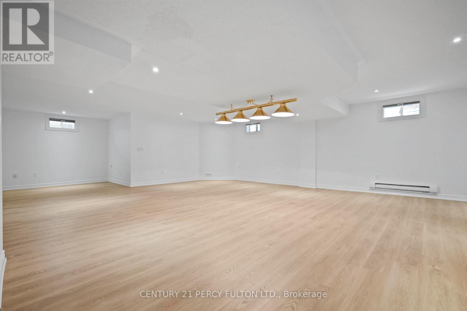 35 Donwoods Court, Brampton, Ontario  L6P 1T6 - Photo 24 - W12486803