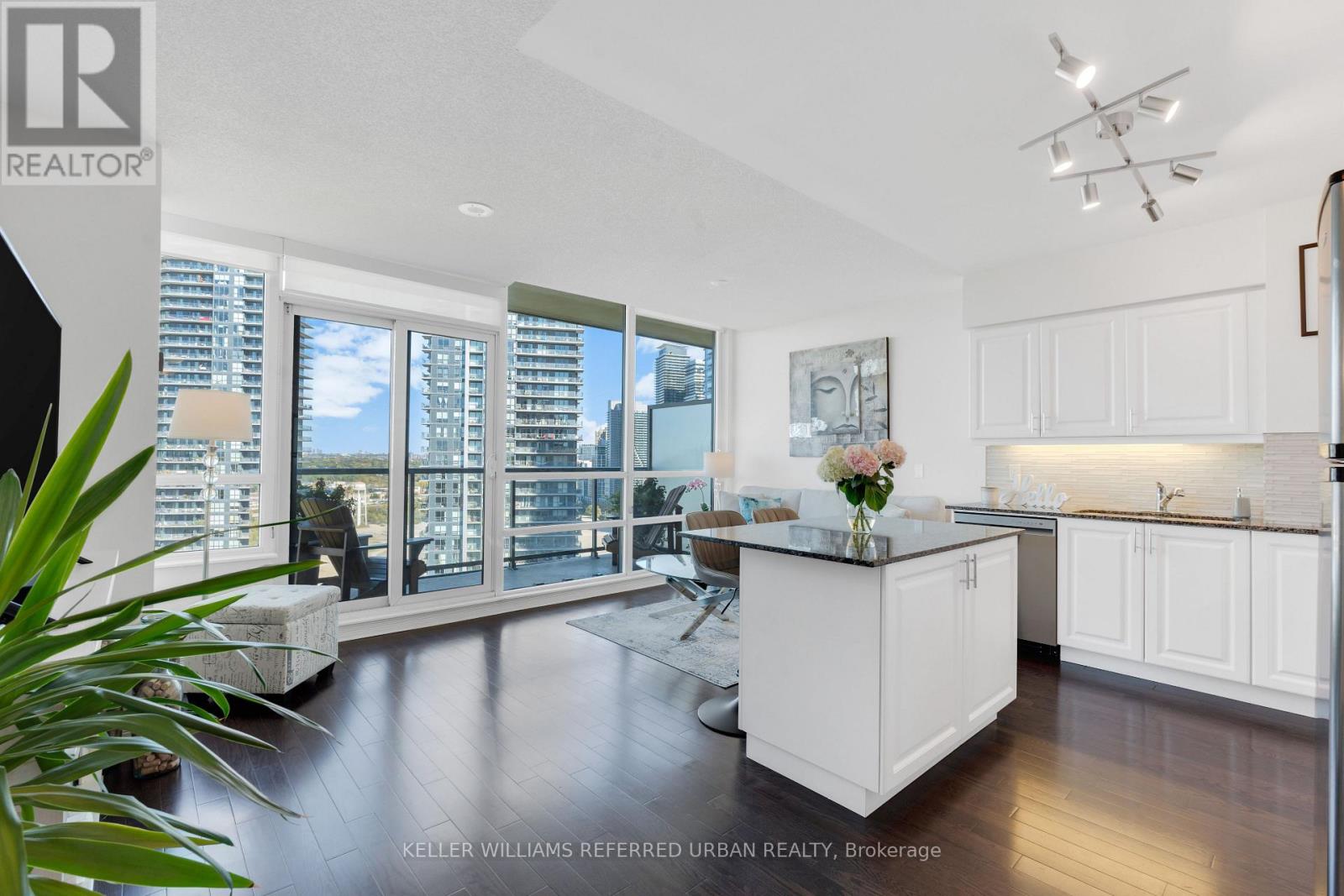 2305 - 15 Legion Road, Toronto, Ontario  N8V 0A5 - Photo 5 - W12449461