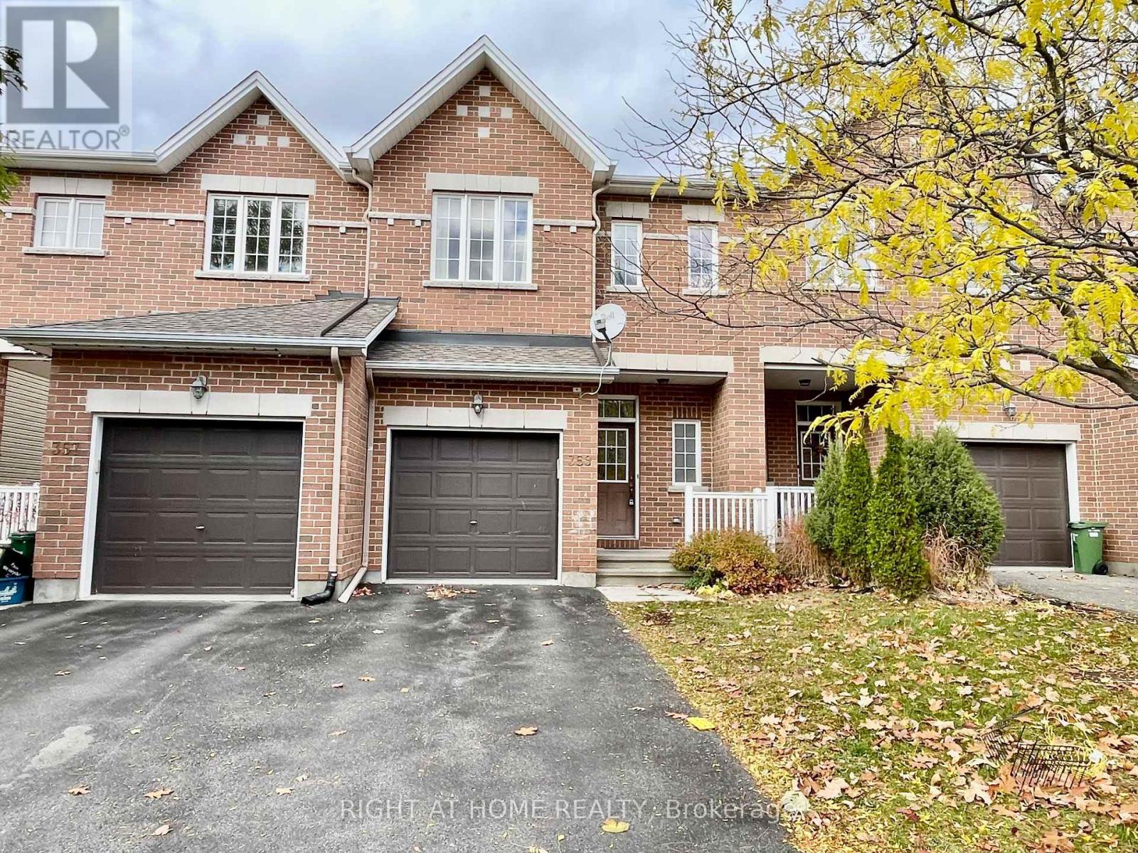 359 KINGBROOK DRIVE, Ottawa, Ontario
