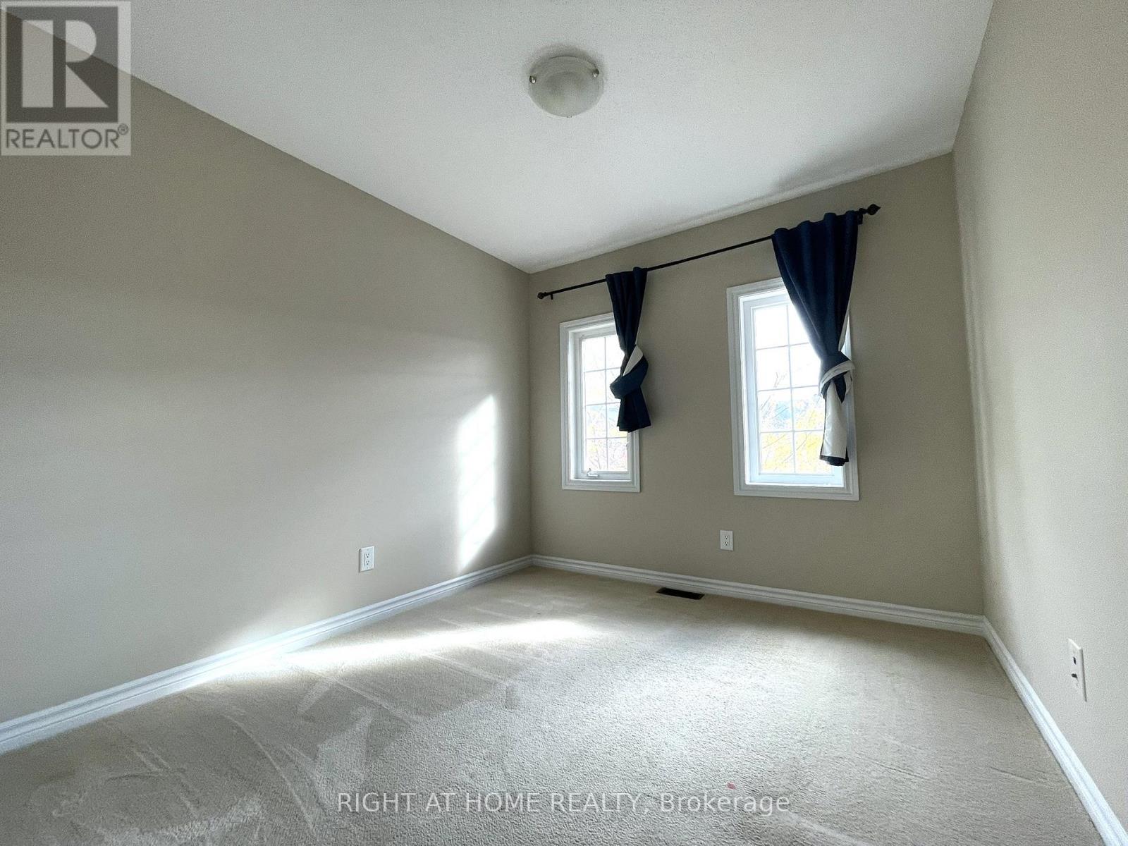 359 Kingbrook Drive, Ottawa, Ontario  K2M 0G2 - Photo 12 - X12486840