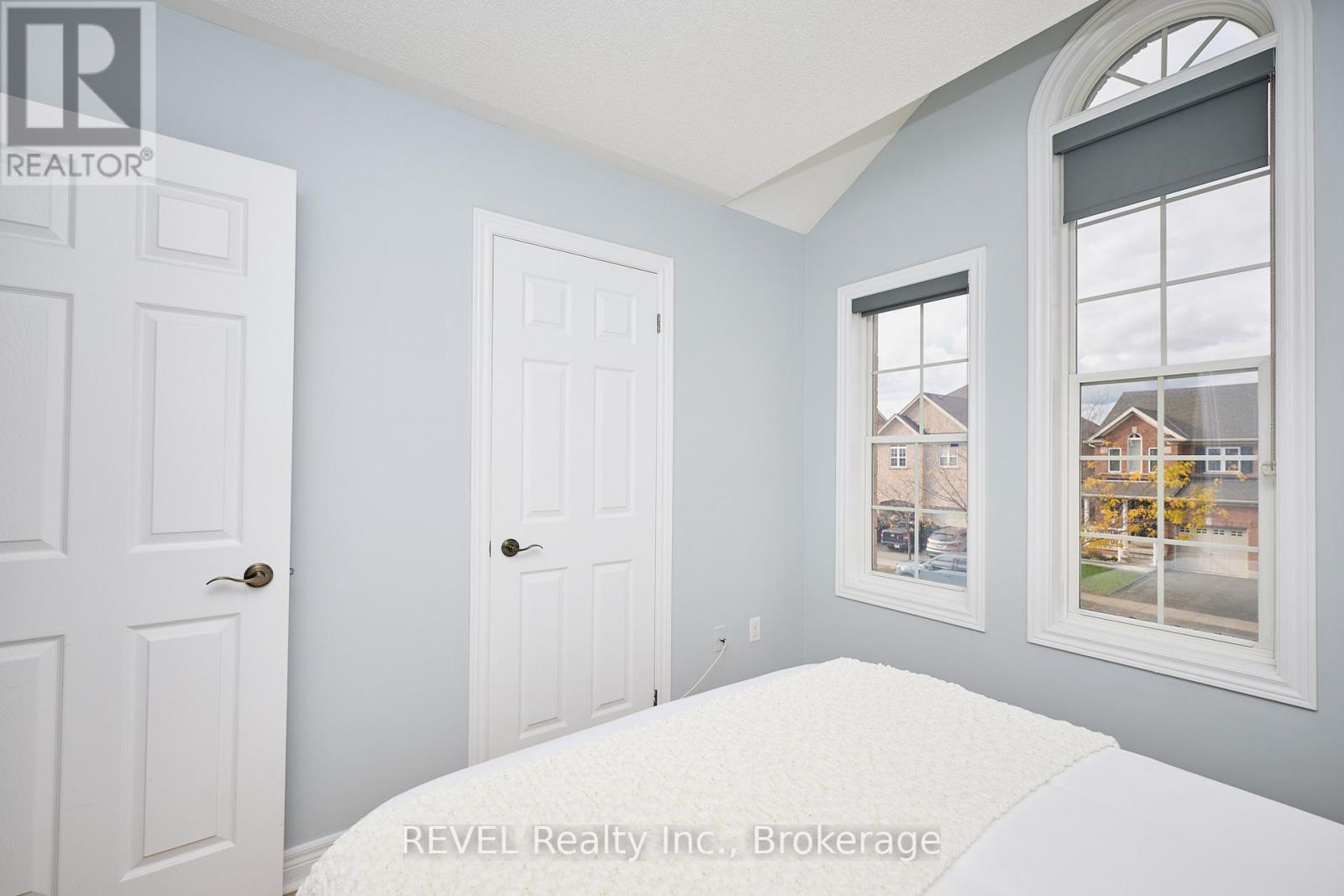 33 Haynes Court, Niagara-On-The-Lake, Ontario  L0S 1J0 - Photo 22 - X12486832