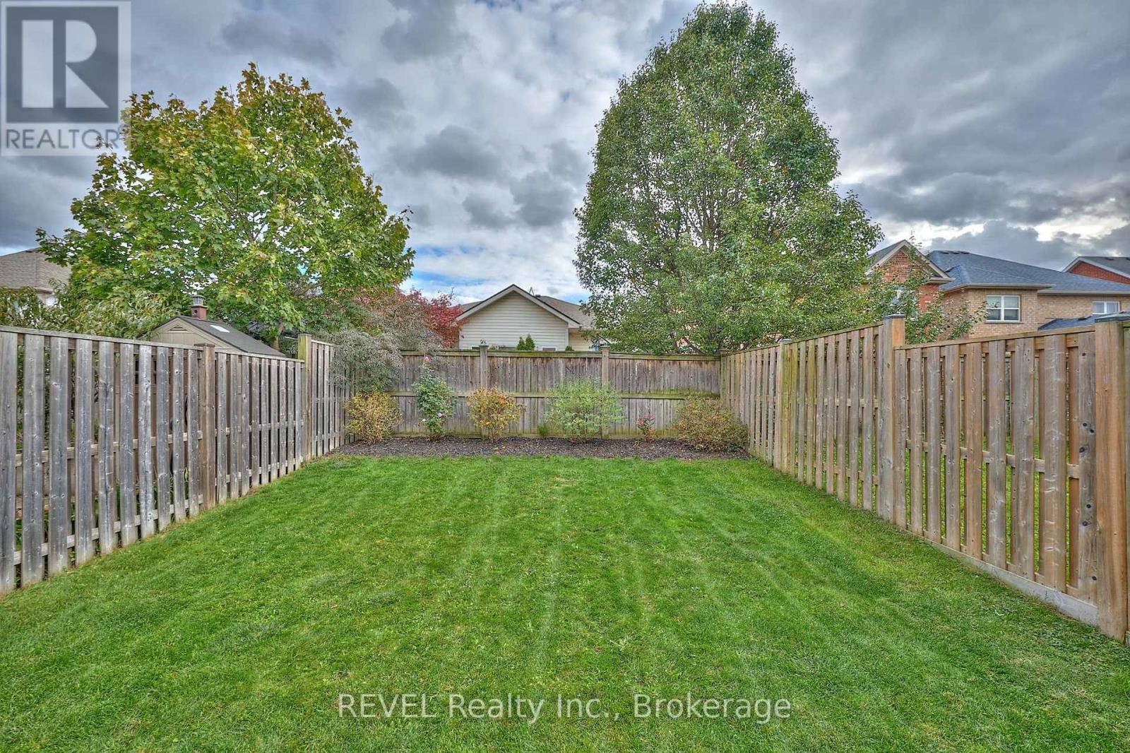 33 Haynes Court, Niagara-On-The-Lake, Ontario  L0S 1J0 - Photo 29 - X12486832