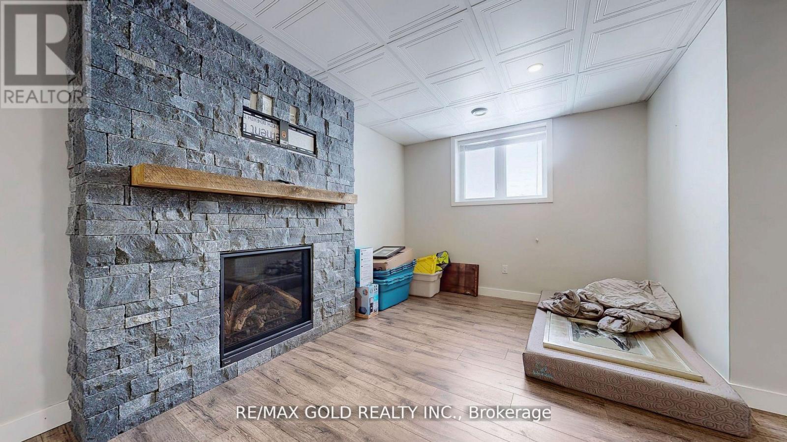 997 West Village Square, London North, Ontario  N6H 0J7 - Photo 34 - X12486797