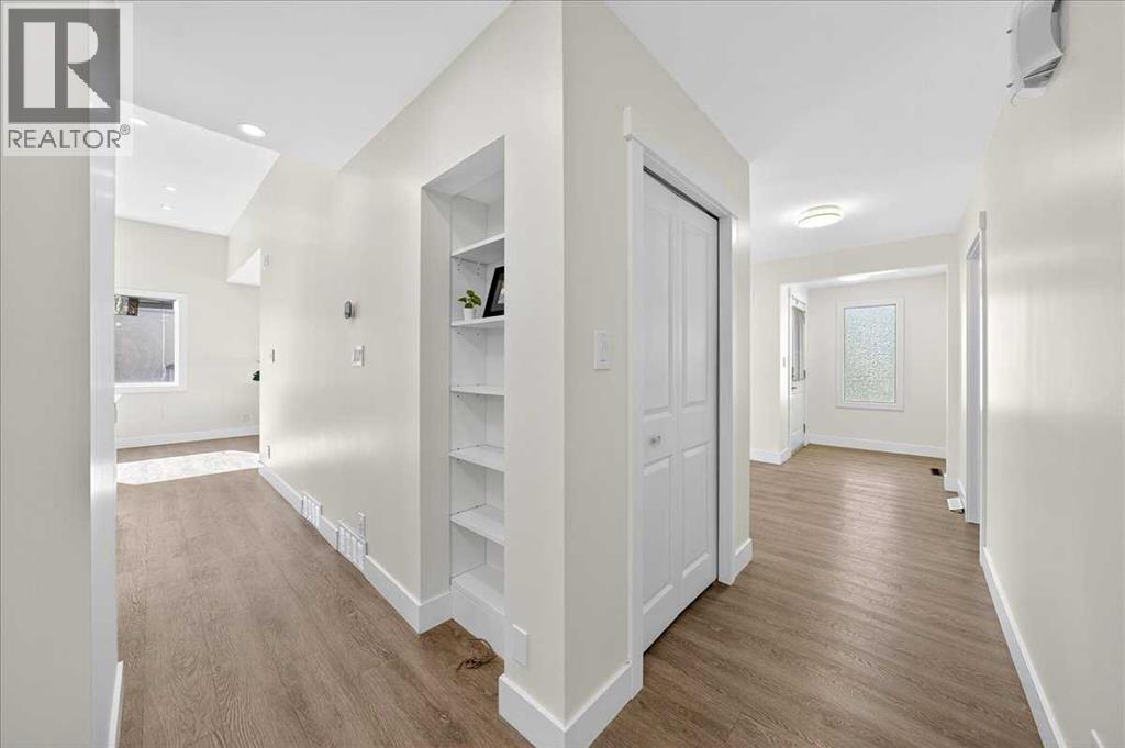 4828 Nelson Road Nw, Calgary, Alberta  T2K 2L9 - Photo 13 - A2257321