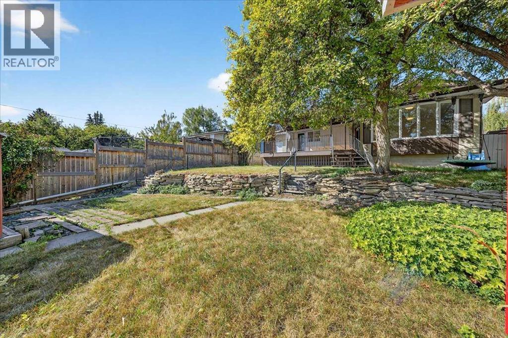 4828 Nelson Road Nw, Calgary, Alberta  T2K 2L9 - Photo 41 - A2257321