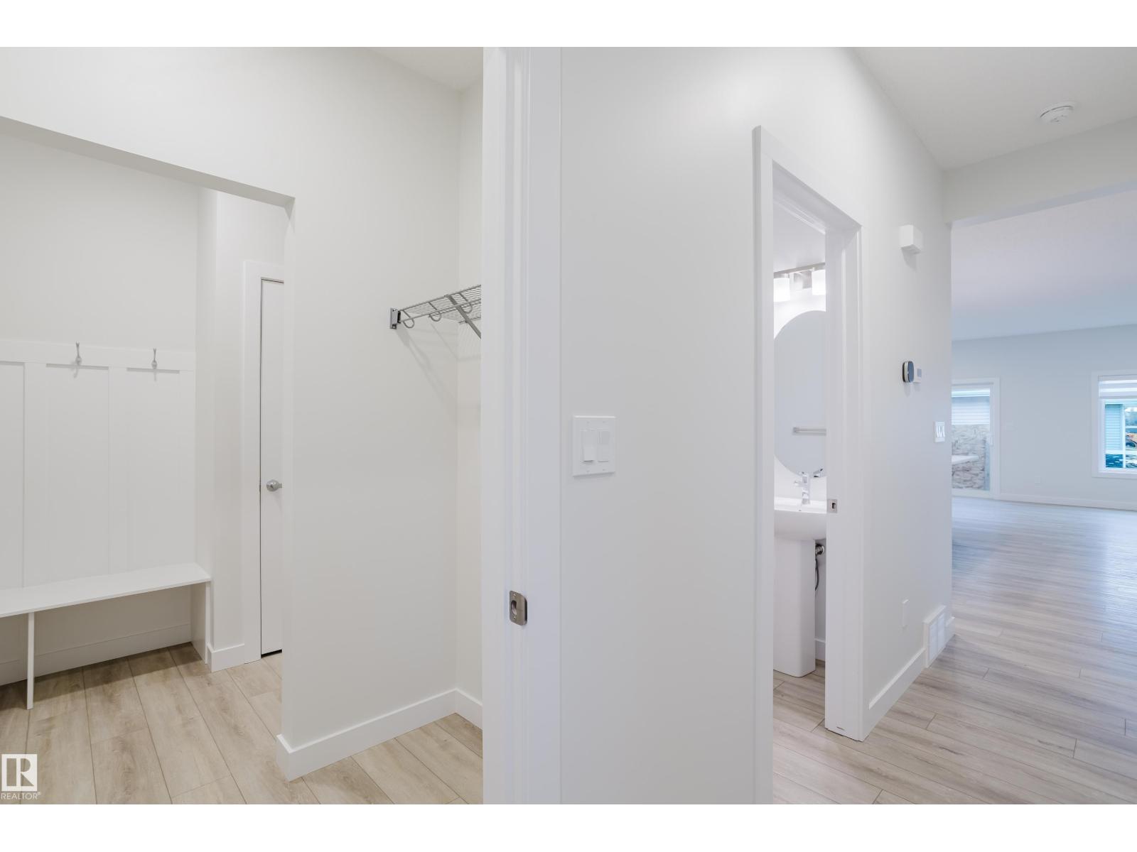 4201 66 St, Beaumont, Alberta  T4X 3E8 - Photo 3 - E4463840