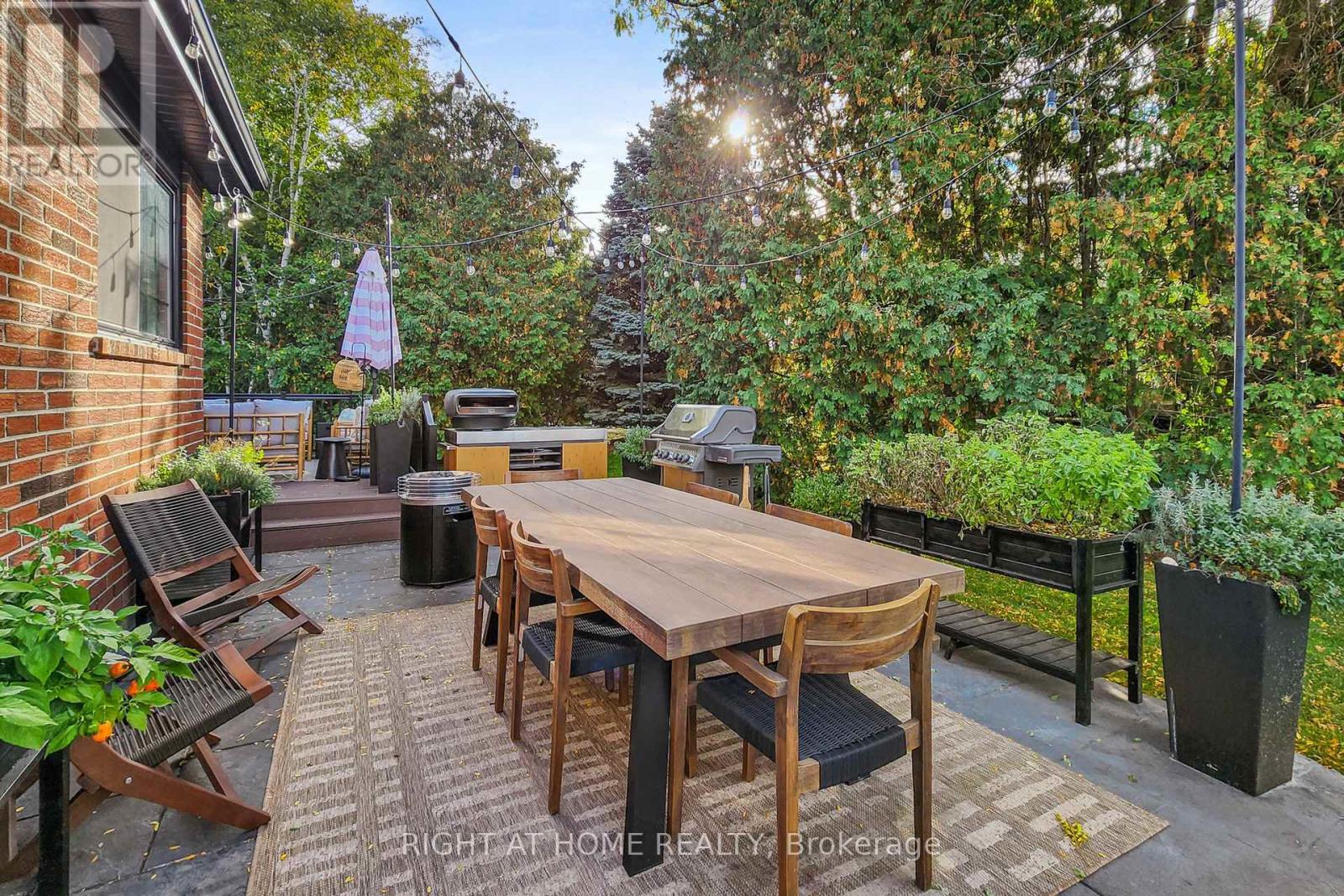 24 Cummings Court, Markham (Thornlea), Ontario  L3T 6S3 - Photo 40 - N12465849