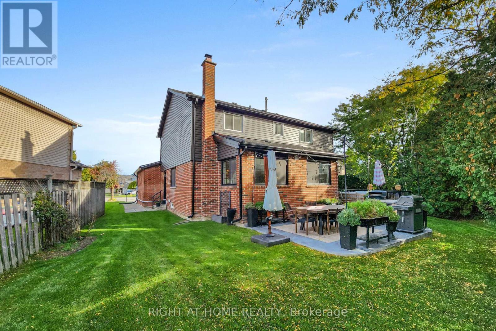 24 Cummings Court, Markham (Thornlea), Ontario  L3T 6S3 - Photo 42 - N12465849