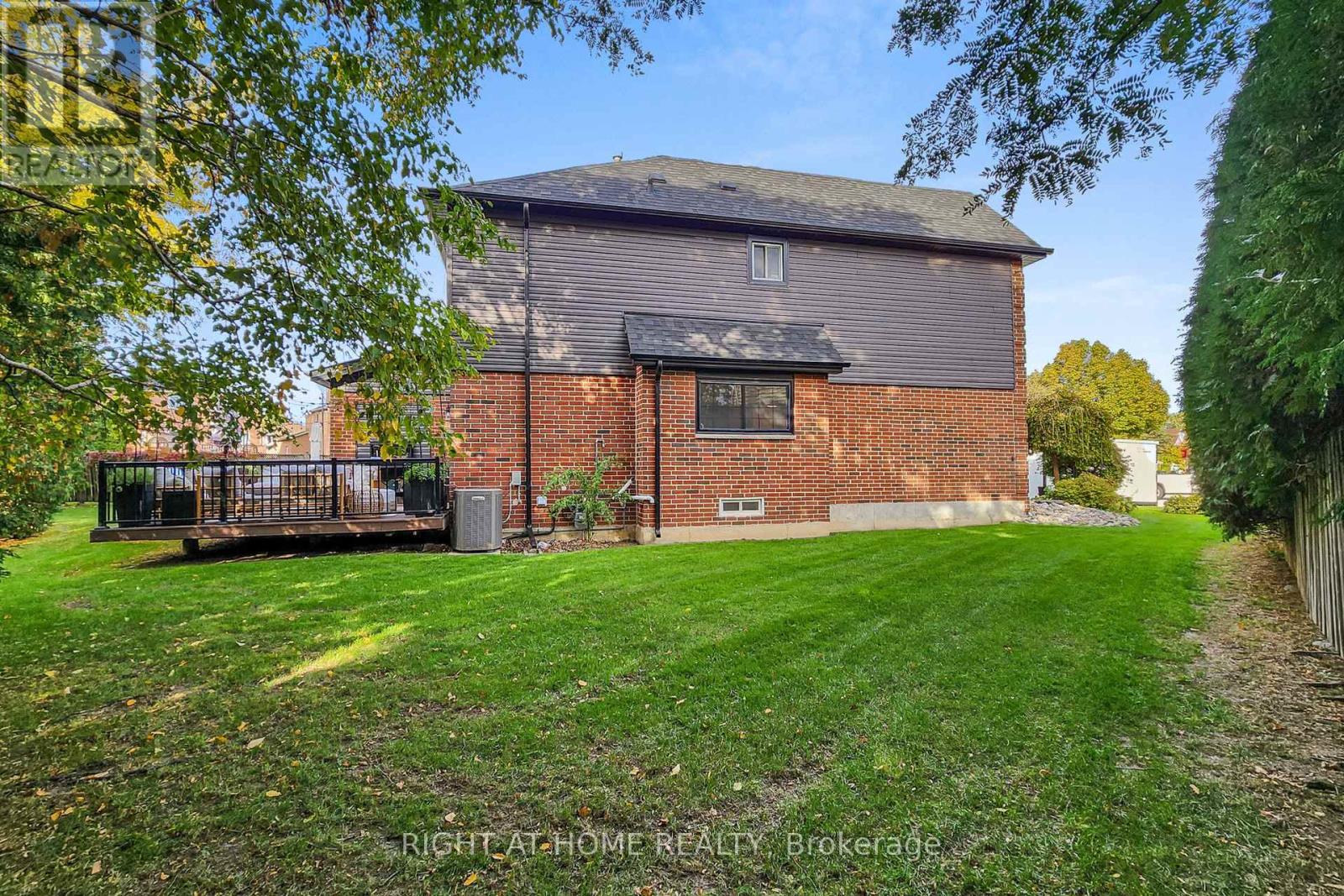 24 Cummings Court, Markham (Thornlea), Ontario  L3T 6S3 - Photo 44 - N12465849