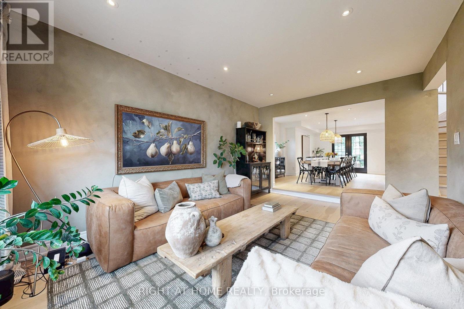 24 Cummings Court, Markham (Thornlea), Ontario  L3T 6S3 - Photo 4 - N12465849