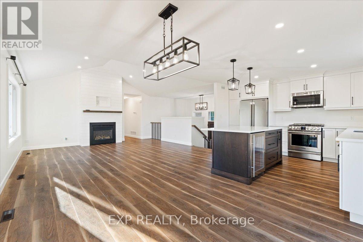 251 Wallbridge Road, Quinte West, Ontario K8P 1Z3 - Photo 10 - X12453635