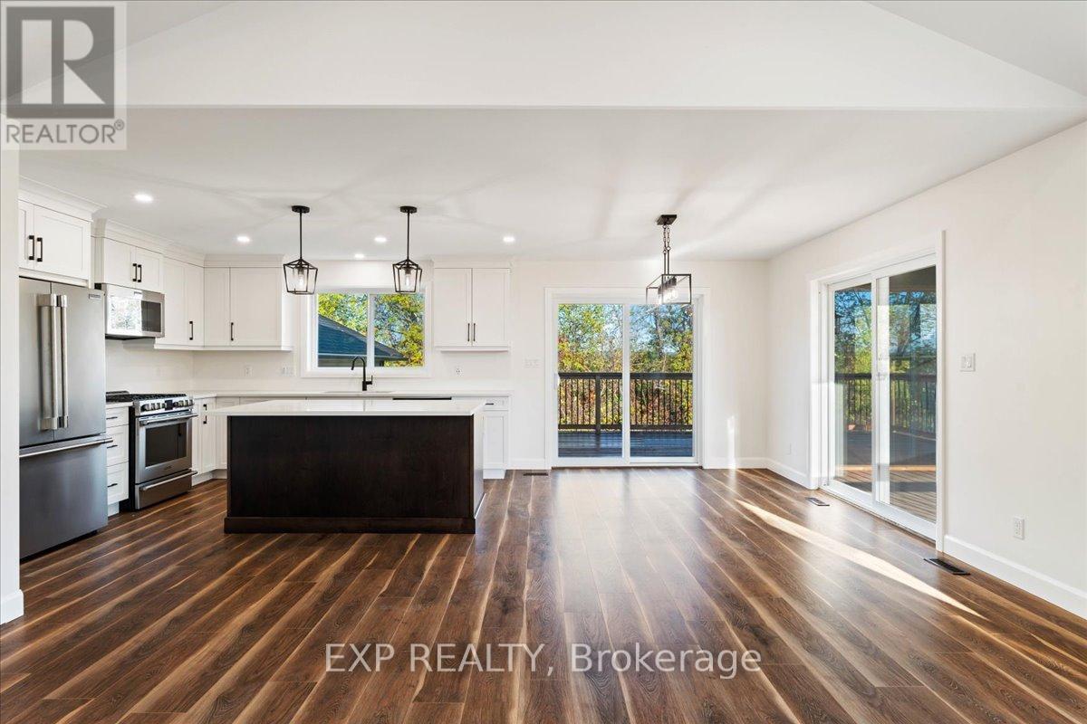 251 Wallbridge Road, Quinte West, Ontario K8P 1Z3 - Photo 4 - X12453635