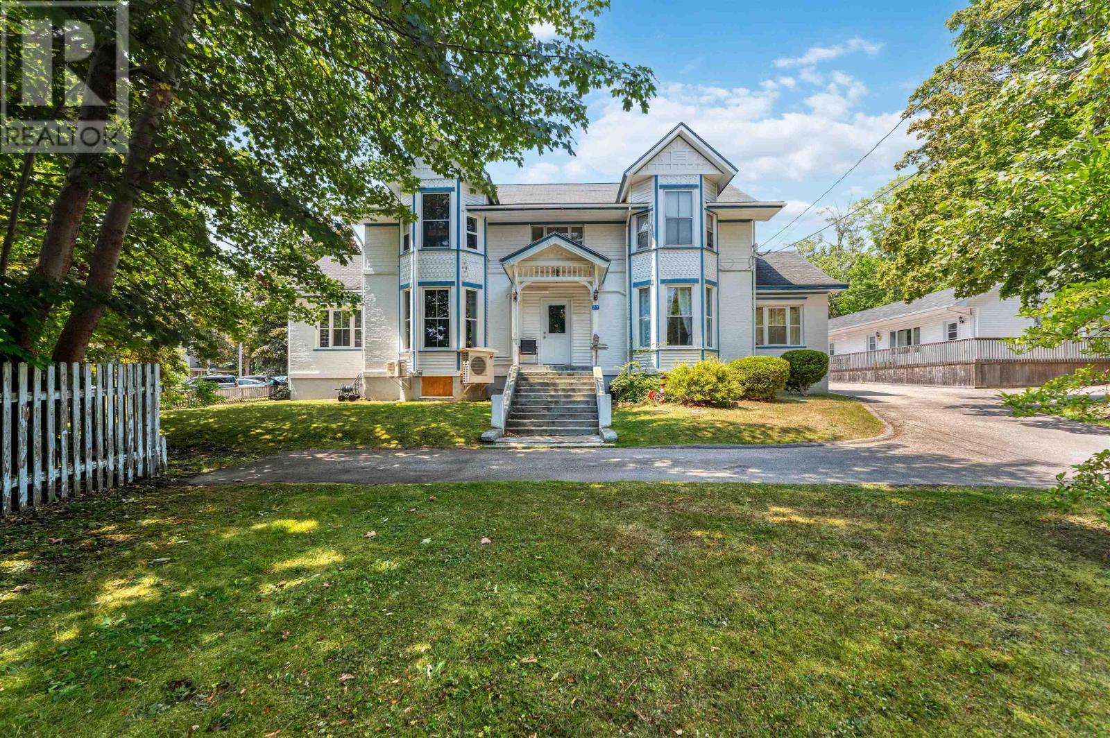 78 Second Avenue, Digby, Nova Scotia  B0V 1A0 - Photo 1 - 202521037