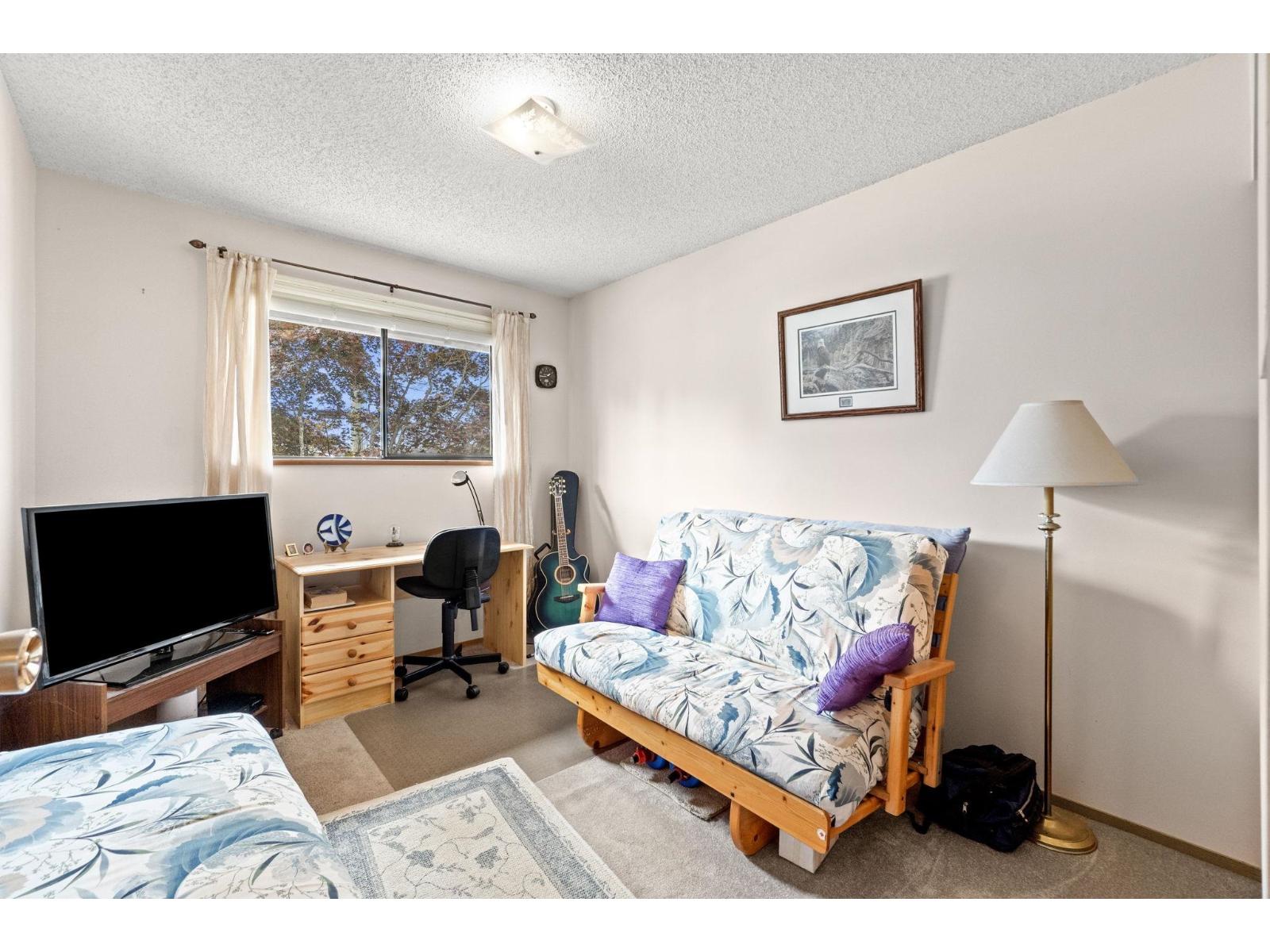 9358 213th Street, Langley, British Columbia  V1M 1P6 - Photo 9 - R3062176