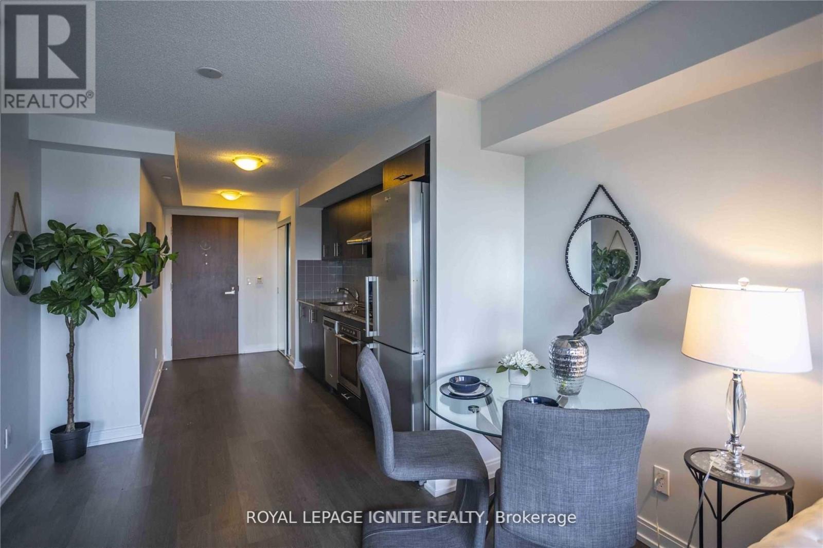 1007 - 255 Village Green Square, Toronto, Ontario  M1S 0L7 - Photo 5 - E12486830