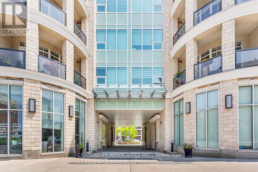 420 - 216 Oak Park Boulevard, Oakville, Ontario  L6H 0K3 - Photo 2 - W12479261
