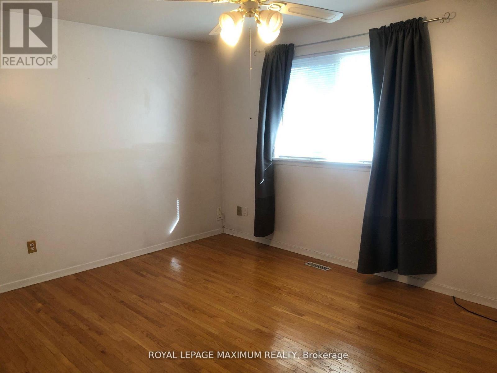 22 Diana Drive, King (Nobleton), Ontario  L0G 1N0 - Photo 16 - N12486811