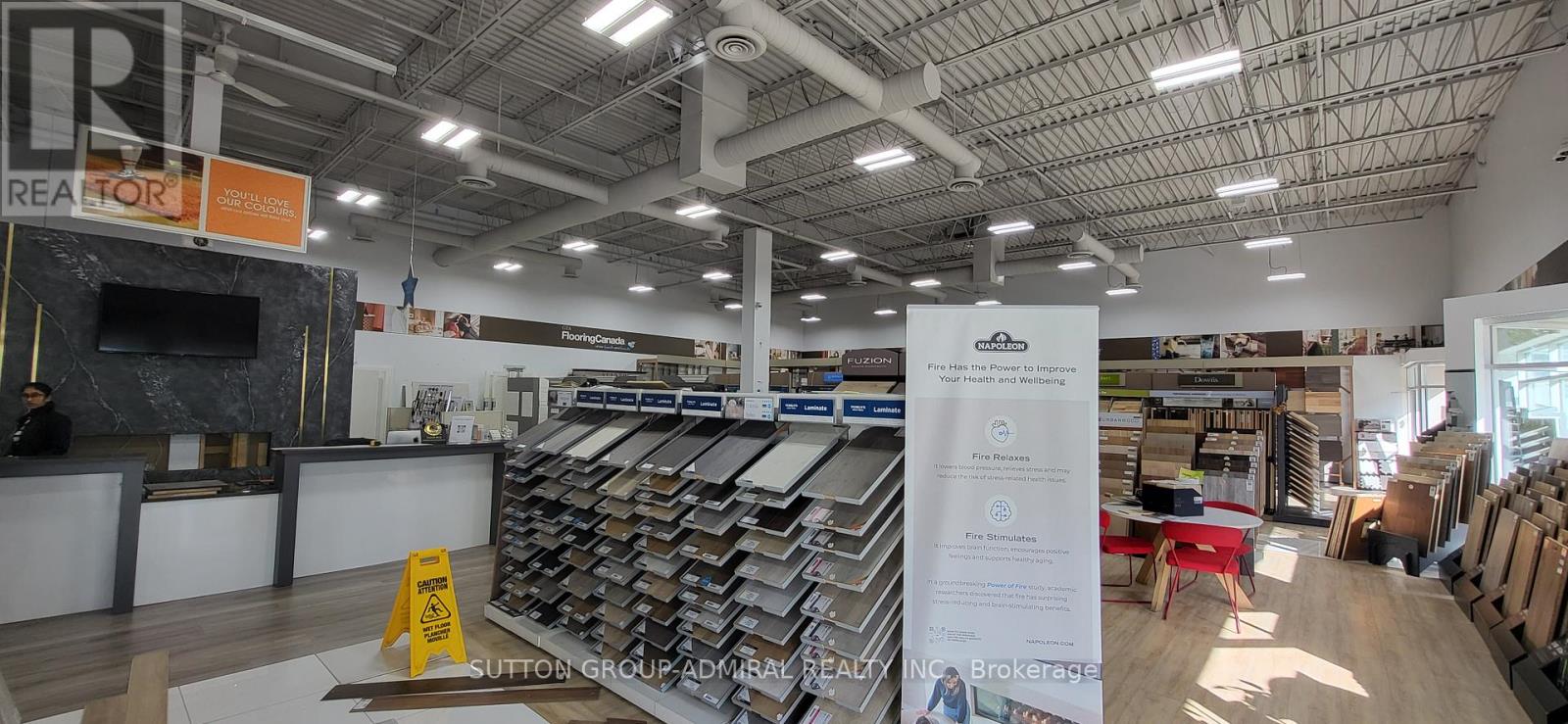 B5 - 4190 Steeles Avenue W, Vaughan, Ontario  L4L 3S8 - Photo 4 - N12486829